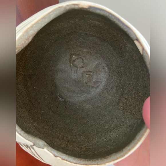 Native American Southwestern Hand Thrown Artist Signed Landscape Vase Bowl Pot - Picture 7 of 10